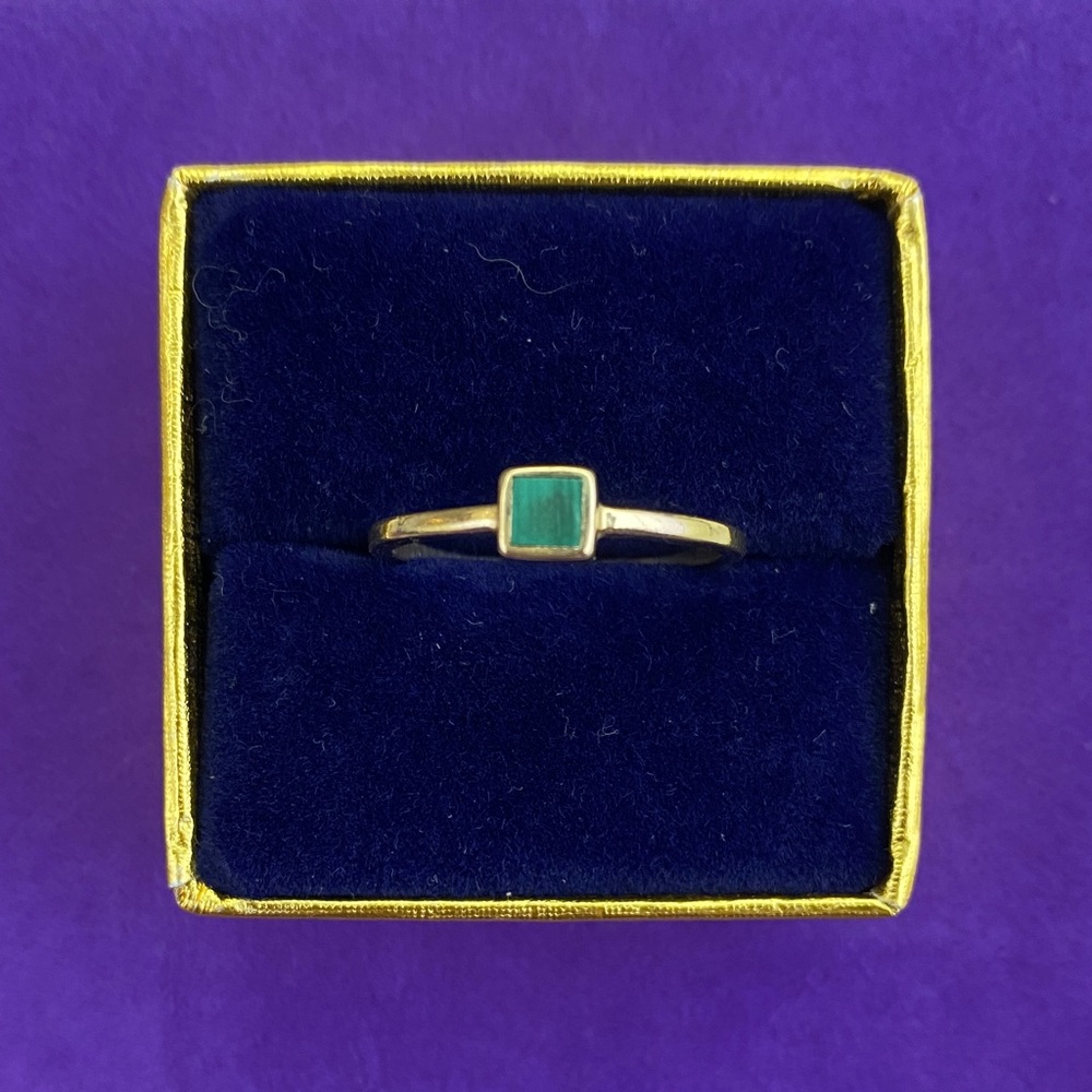 💛 Mejuri 14k Gold Square Malachite Ring | Minimalist Stackable Fine Jewelry
